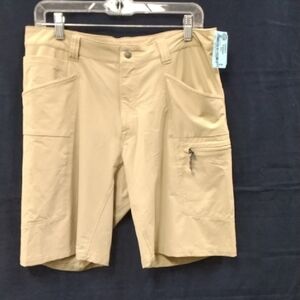 Men's North Face Tan Cargo Shorts 32